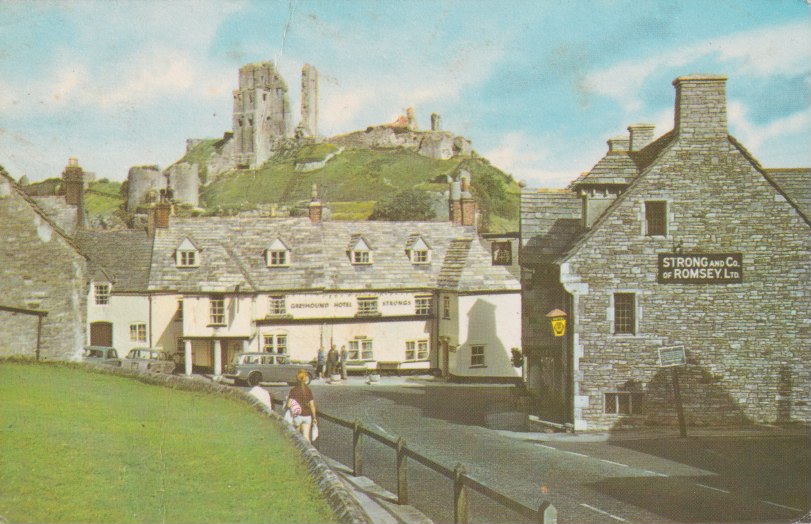 PastPostcard's tweet image. SEE YOU SOON, UNFORTUNATELY.