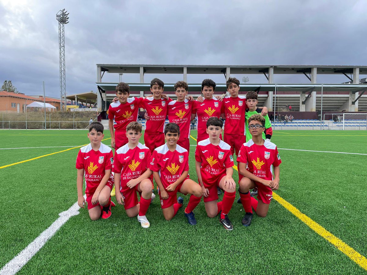 CDNavega's tweet photo. 📸⚽️✨

Resumen de este fin de semana!!!

#marearoja #todoalrojo #rojo #futbol https://t.co/KXJ8FzIGvd