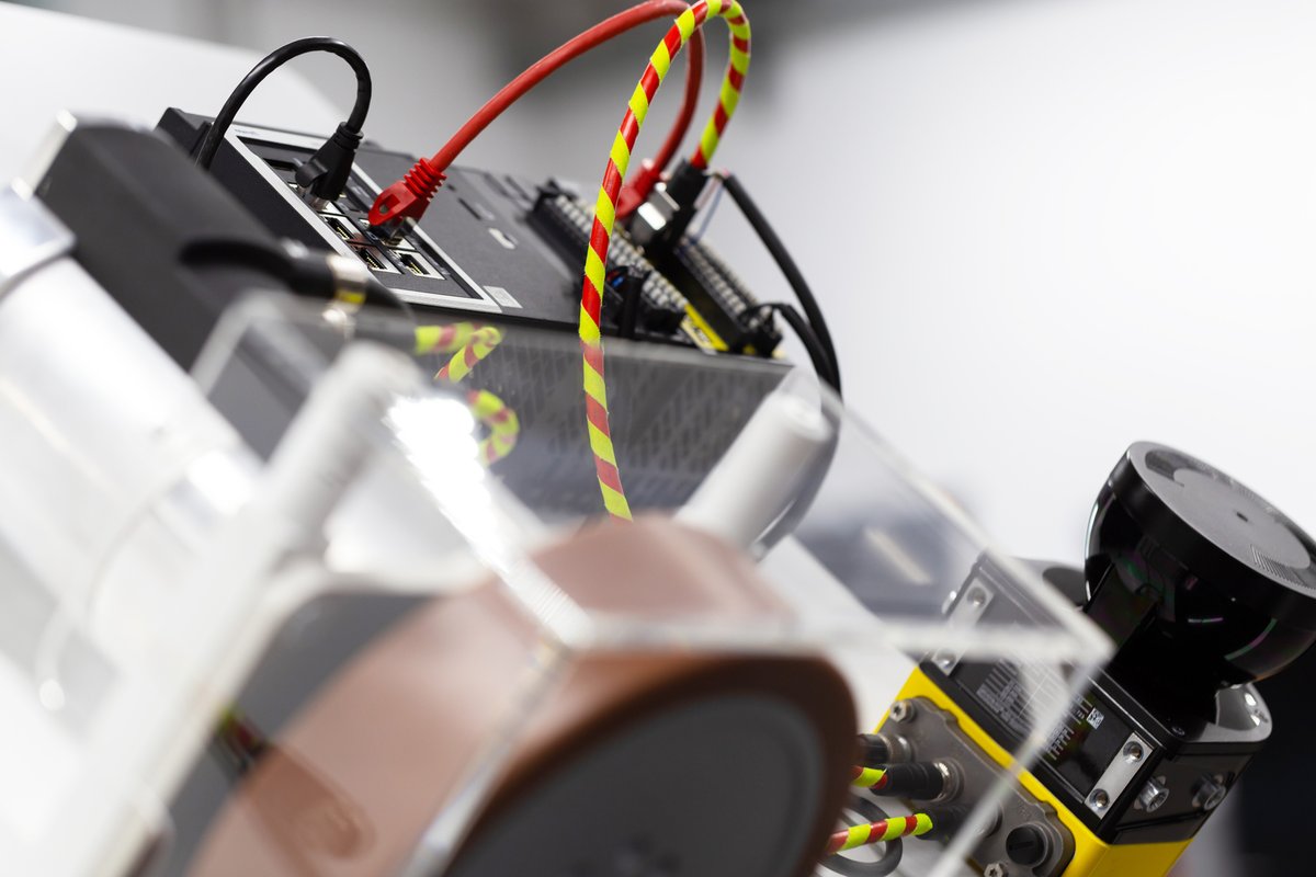 RexrothDACH's tweet image. Entdecke modulare Automatisierungslösungen für mobile Roboter von ctrlX AUTOMATION &amp;amp; ROKIT - The Robotics Kit am 14.-16.11. auf der SPS in Nürnberg (Halle 7, Stand 450). Mehr Infos: bit.ly/3tKAdUh
#BoschRexroth #RexrothROKIT #RexrothRoboticsKit #SPS2023 #ctrlxautomation