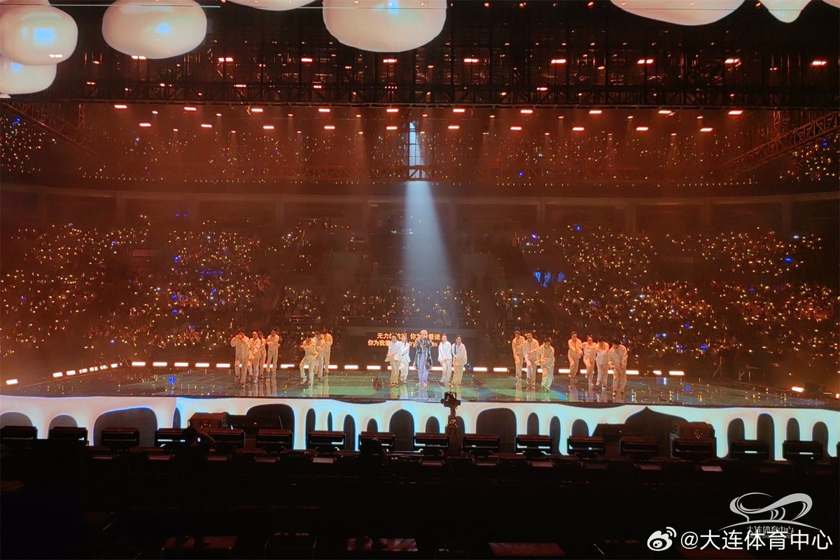 AMLIIGHTING's tweet photo. 760 Beam & Wash Big Bee Eye 7x60W Moving Head Light IP65 Moving Heads Concert Lighting
Anmingli Stage Lighting Factory Lighting products
#MH760IP #GRANDLINE3inDL #LAY_GRANDLINE2023
#concertlights #concertlighting #stagelighting #movinglight #lightingshow #movingheadlight https://t.co/YB44Yhg56H