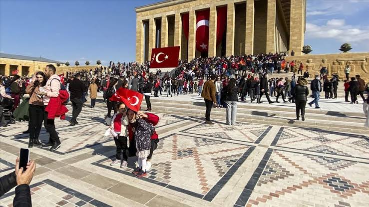 beytul_sufyan's tweet photo. Ey laik şebelekler kavmi... size şu ayetle cevap vermek istiyorum ‼️

Allah’ı bırakıp tapındıklarınızın hepsi sizin gibi (yaratılmış) kullardır. Eğer doğru söyleyenler iseniz, haydi hemen onları çağırın da size cevap versinler (duanıza icabet etsinler).  Araf Süresi 194. Ayet https://t.co/KmhIla9v6q