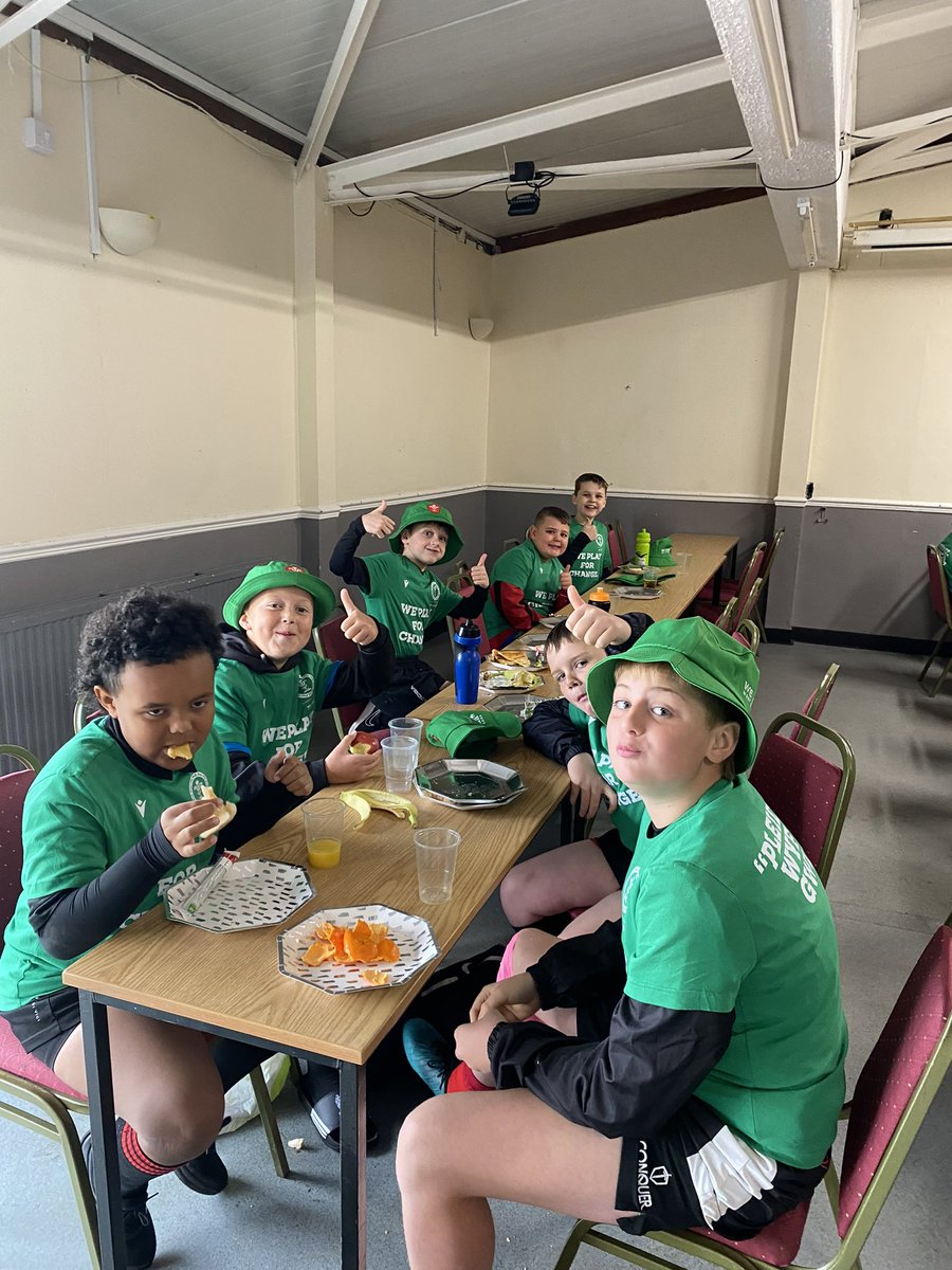 Breakfast is served 🍊🍌🍞
<a href="/stevelewis38/">Steve Lewis</a> <a href="/DRA_Community/">DRAGONS RFC COMMUNITY 🐉</a> <a href="/LiamScott85/">Liam Scott</a> <a href="/AshSweet6/">Ashley Sweet</a> <a href="/Christo11590925/">Christopher Cornford 🏴󠁧󠁢󠁷󠁬󠁳󠁿</a> <a href="/MikeSage9/">Mike Sage 🏴󠁧󠁢󠁷󠁬󠁳󠁿</a> <a href="/tom9edwards/">Tom Edwards</a>