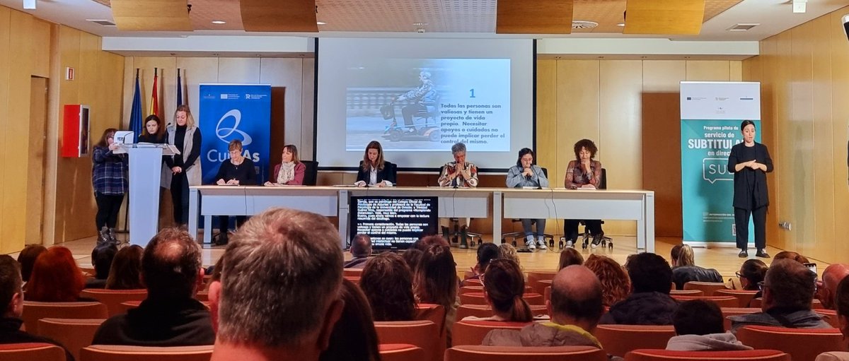 FraternidadAsoc's tweet image. Lectura a varias voces del Decálogo: "Una nueva mirada al cuidado, desterrando mitos" de la Red #CuidAs @socialasturias_
"CUIDAR SIGNIFICA ACOMPAÑAR VIDAS QUE MEREZCAN LA PENA SER VIVIDAS" 
💚🧡