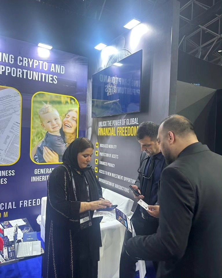 AbodeOptions's tweet photo. 📷 Day 1 Highlights from the @BlLife_Forum 
An incredible start- Day 1 brought some interactive conversations with brilliant entrepreneurs, each with a unique vision. https://t.co/59TJ5OjxgT