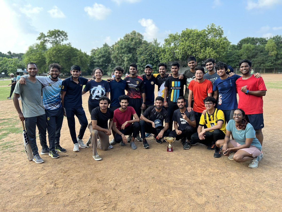 cea_iitm's tweet photo. Congratulations🏆🏏 to the champions of our cricket league "TEAM VIPERS".
"Special mention to the stars of the league :
Best batsmen: Sumanth Reddy
Best bowler:Rampal
Best fielder:Abhiram Koti
#ceacricketleague #cea #civilengineering #iitmadras https://t.co/pAyVZy0ktm