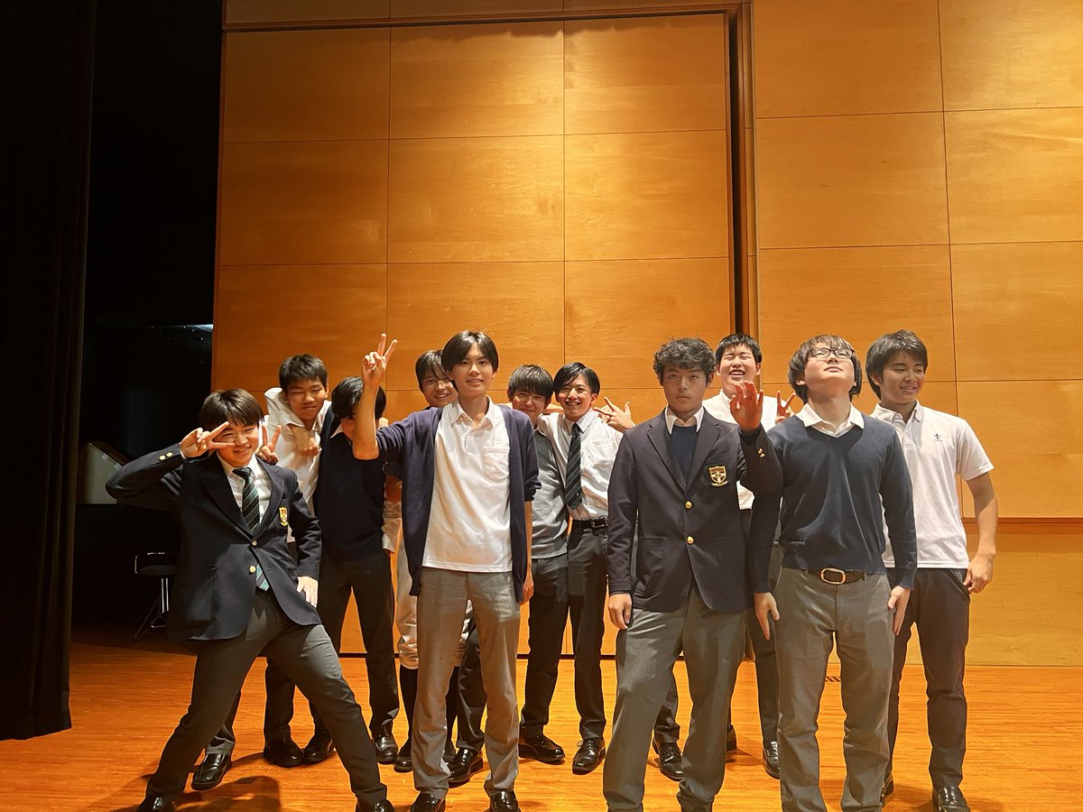 official_rif's tweet photo. R.I.Fまであと3日!！タイムスケジュールを公開します!！左から11/2、3です!!
(イベント部署)(発表部署)
　　　　￼￼￼ https://t.co/dK29JyplTh