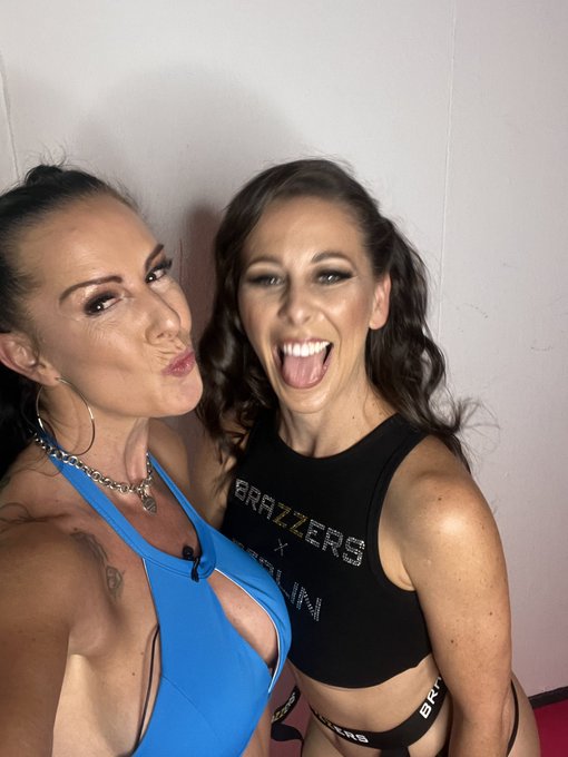 &hellip;, finally:) - two chicks on tour in Europe  @CherieDeVille - @Brazzers  . #europe #cherie #venus #berlin<a class="tags" href="/tag/cheriedeville">@cheriedeville</a><a href="/tag/fun"class="tags"><span>#fun</span></a><a href="/tag/europe"class="tags"><span>#europe</span></a><a href="/tag/berlin"class="tags"><span>#berlin</span></a><a href="/tag/rolemodel"class="tags"><span>#rolemodel</span></a><a href="/tag/venus"class="tags"><span>#venus</span></a><a href="/tag/cheri"class="tags"><span>#cheri</span></a>