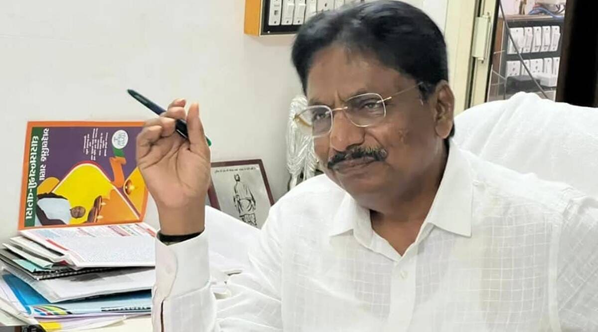 જીવેત શરદઃ શતમ્

ગુજરાત સરકારના મંત્રી અને વિસનગર વિધાનસભાના લોકપ્રિય ધારાસભ્ય શ્રી <a href="/irushikeshpatel/">Rushikesh Patel</a> જી ને જન્મદિવસની હાર્દિક શુભેચ્છાઓ અને અભિનંદન.

#ગુજરાત_ફાર્માસિસ્ટ
#Health_Army 🎂🎉