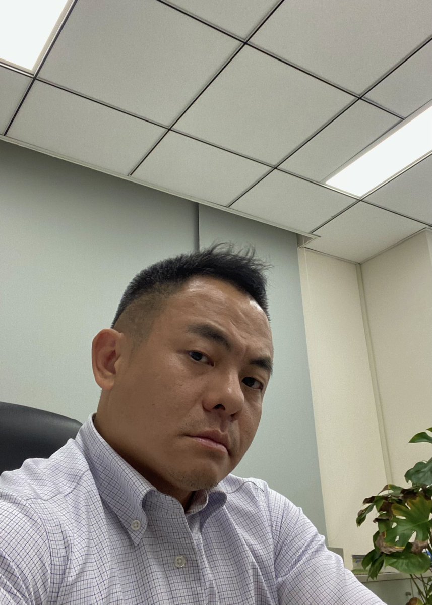 中年小肚 tweet media