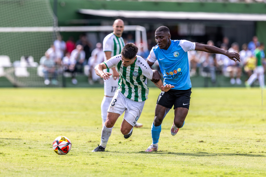 iso100photpress's tweet photo. ⚽ #FUTBOL | @JTorremolinosCF 2⃣-2⃣ @Poli_ElEjido.

🗞️ "Tablas entre Juventud Torremolinos y Poli El Ejido".
🏆 Jornada 8 - Tercera #RFEF (Grupo 9)
📷 Todas las imágenes en nuestra web: https://t.co/or3WXpFZ9H

#JuntosAlPozuelo #FutureIsHere https://t.co/QfqN9OMvGp