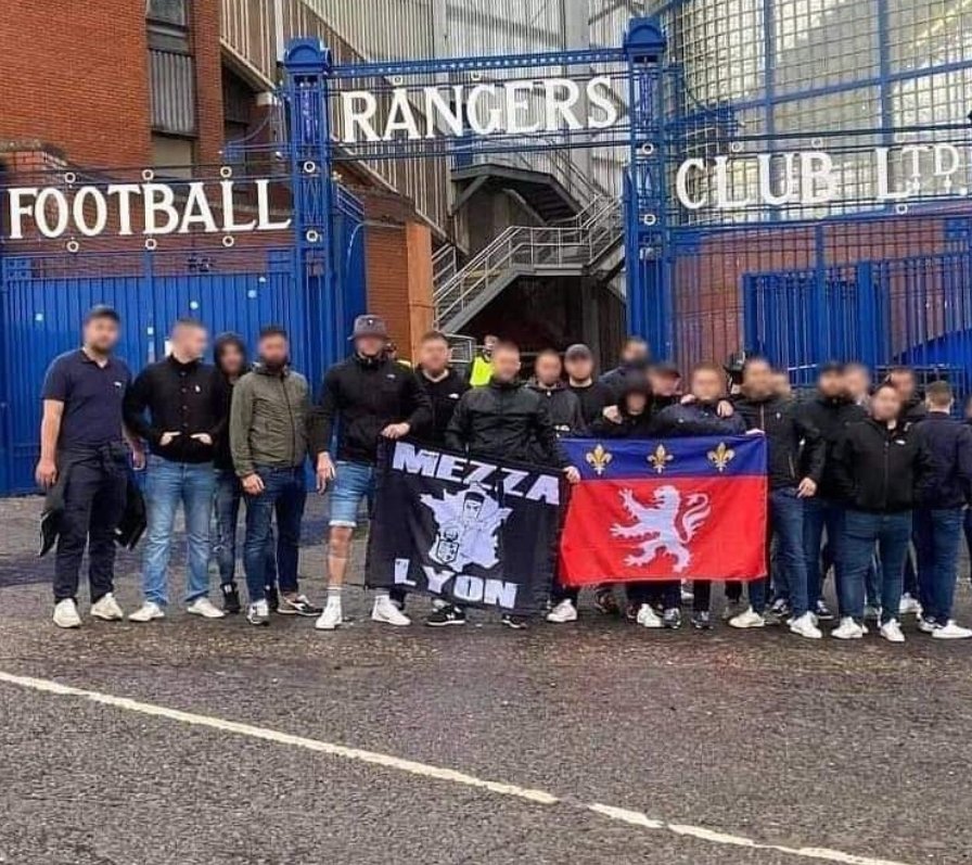 GonesRadioOff's tweet photo. Éradiquez cette vermine #OL ! 

Ils sont le cancer du club depuis trop longtemps !

Souvenez-vous que nous étions il y a peu de temps éliminé de CDF à cause de ces ignobles personnages. 

Exterminons ensemble ce fléau car la violence n'a pas ça place dans le football ! ⚔️
#TeamOL https://t.co/orc9PIqRQd