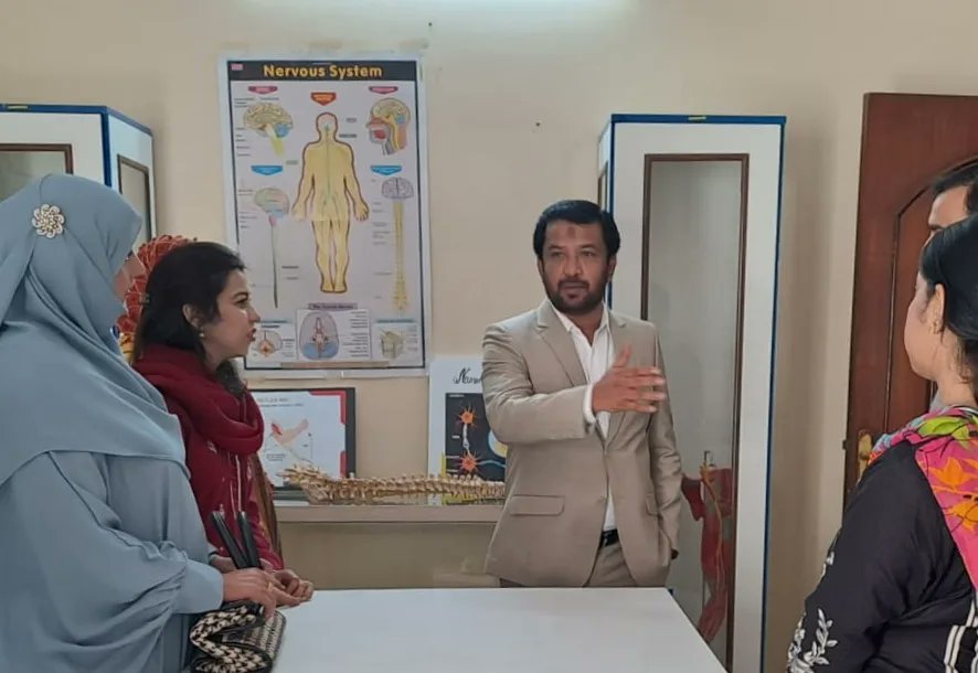 NgoMuhammadi's tweet photo. محمدی ویلفیئر فاؤنڈیشن اور پاکستان انسٹی ٹیوٹ آف ری ہیبلیٹیشن اینڈ میڈیکل سائنسز کے مابین مفاہمتی یادداشت پر دستخط کرنے کی تقریب منعقد کی گئی،جس میں محمدی ویلفیئر فاؤنڈیشن کے چیف ایگزیکٹیو آفیسر مہدی رضوی اور ایگزیکٹیو میڈیکل ڈائکیٹر ڈاکٹر معئیسہ سجیل نے مفاہمتی یاداشت پر دستخط. https://t.co/niNLZKvLJu