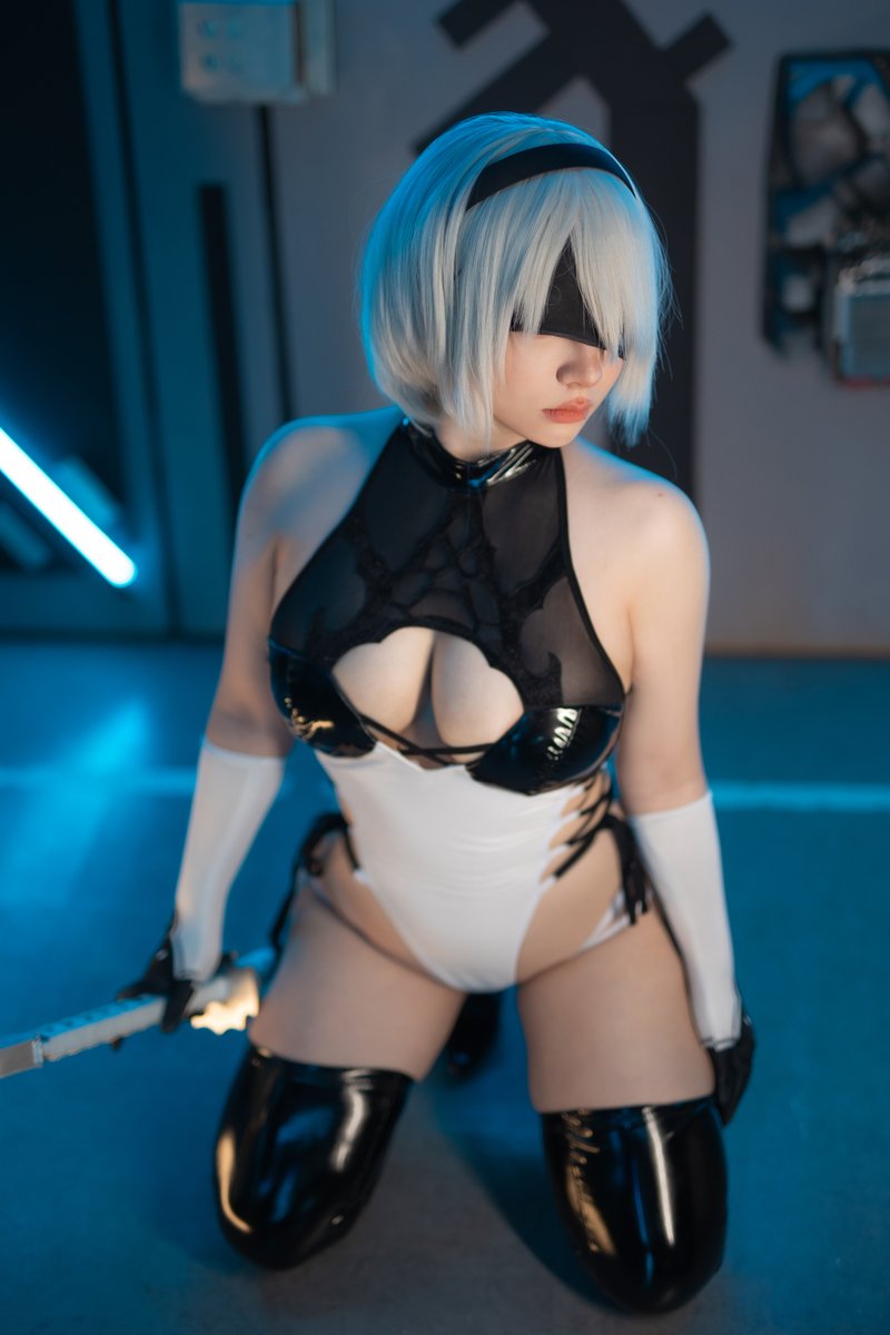 レベル5は2Bさんです！

#NieRAutomata https://t.co/JgEwbdfQa6