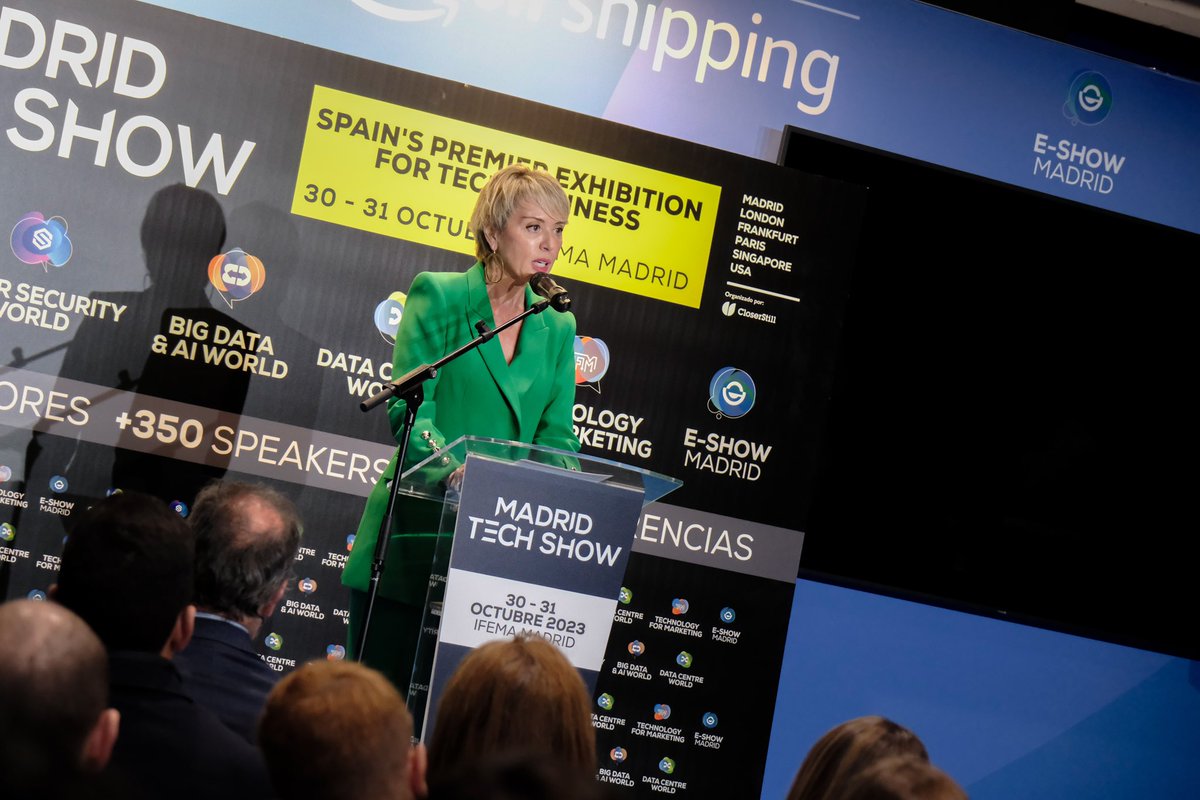 SEDIAgob's tweet image. 💬SE @carmeartigas x @MadridTechShow 

"A través de la iniciativa #RETECH IA, estamos impulsando Redes Territoriales de Especialización Tecnológica, de la mano de todas las CCAA, enfocándonos en áreas como la agricultura, el patrimonio #digital, los #gemelosdigitales…"

#MTS23