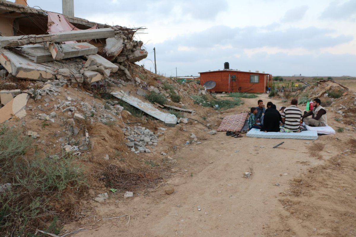 Happening tomorrow at 5pm BST! 'Gaza and the Politics of the Future' online webinar will look at the current conflict and the humanitarian crisis in Gaza w/ @DavilaJulio, Dr Yasser Abu Jamei, Prof Michelle Pace, @omarmdajani and Prof Haim Yacobi. ucl.ac.uk/bartlett/devel…