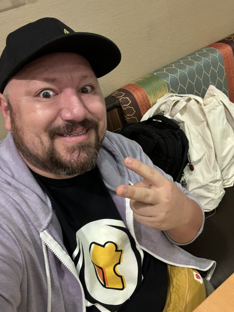 MannyDiscoTech's tweet photo. Having breakfast 🧇 and hitting the road for some school visits!! Yaaaas! @techMEWithyou I’m on my way heeeeeeeeeeny!! Bringing @edpuzzle swag with me. ✨💛 https://t.co/IpJjZANhXo