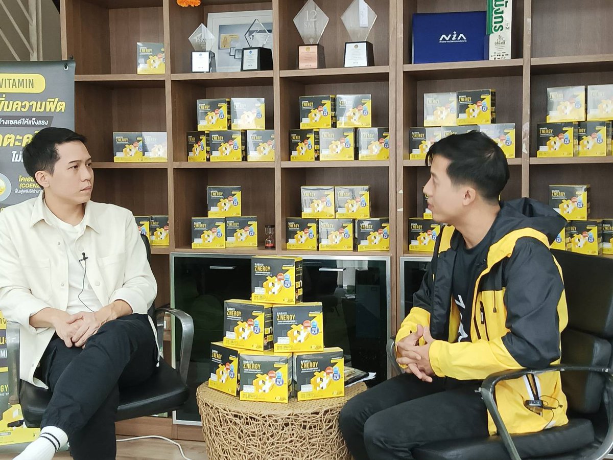 ขอบคุณโค้ชใหม่ที่ให้ความสนใจในสินค้านวัตกรรมของเรา #ZNERGY #Microgel 
ตัวช่วยลดความเหนื่อยล้า ลดการเกิดตะคริวที่ดูดซึมได้ทันทีถึง 98% ด้วยอนุภาคระกับไมโครที่เล็กมากๆไม่ตกค้างที่ตับไต ร่างกายนำไปใช้ได้ทันที #สายสุขภาพต้องลองน้า 😊
#Crystalszaa #สินค้านวัตกรรม #ลดตะคริว