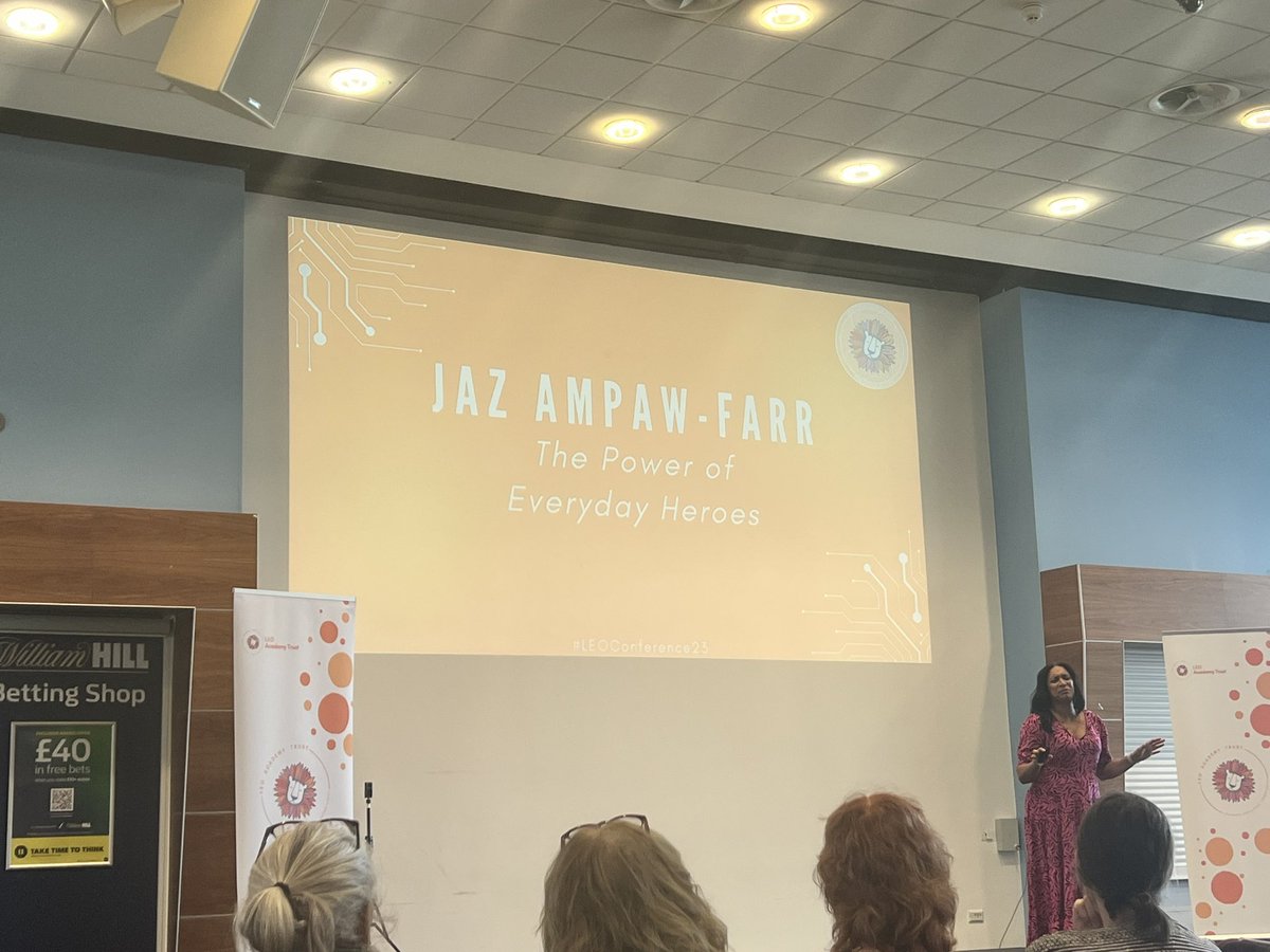 LouiseThorndycraft tweet media