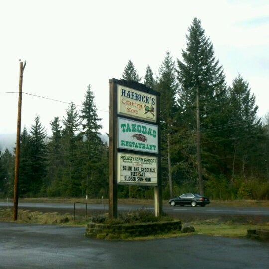 BaddCompani's tweet photo. @Lets_Play_MEOW True story, I actually did work at a restaurant, and a country store where I sold propane. Imagine thatπ€·ββοΈ https://t.co/WNbHtDA2T2