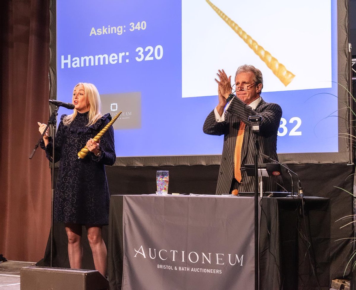 💭 One day I’ll have a yard full of actual #unicorns 🦄 #mondaymotivation 😃 Thanks to the <a href="/theunicornfest/">The UnicornFest 🦄</a> for sending me these pics from their fantastic auction in aid of #leukaemiacareuk 💜 Over 140k was raised‼️Fab to host such a fun night, featuring some incredible art..🎨✨