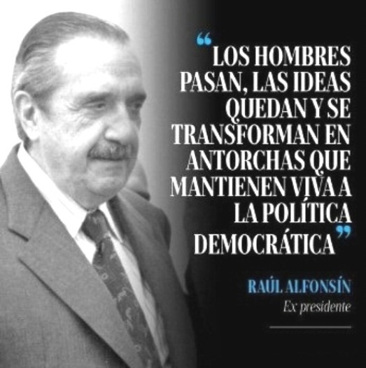 LSaintbull's tweet photo. #40AñosDeDemocracia https://t.co/rSslAwEUEA