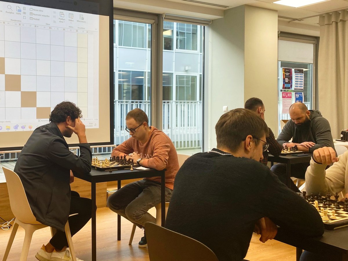 evoneering's tweet photo. โ๏ธโ โ Last week, our talented Evolutioneers from our Engineering hubs battled it out in the Evolution Chess Tournament. ๐ Check out the highlights of this thrilling competition! ๐ธ
#EVOlutioneers #Chess #Evolution https://t.co/LcQKFsGMA8