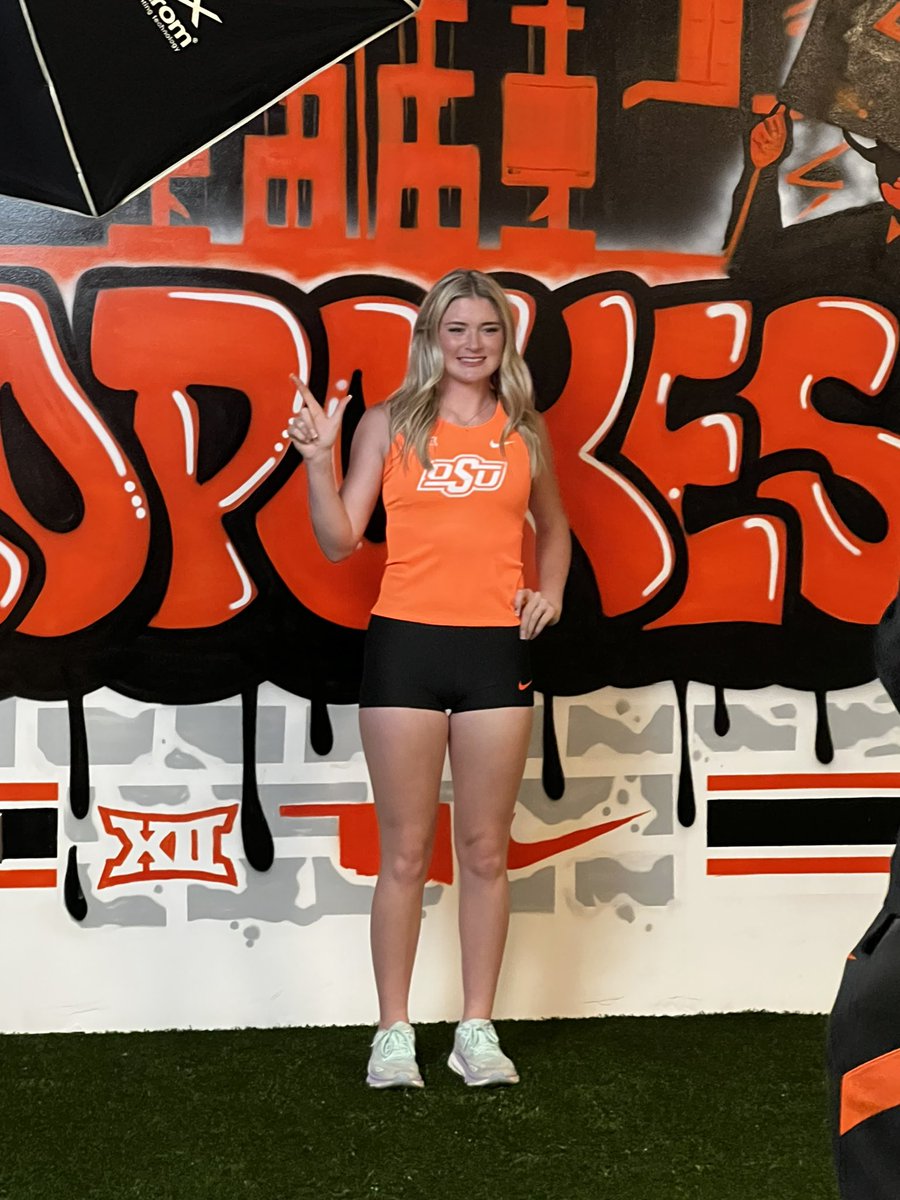 makkihart11's tweet photo. Great visit to Stillwater this weekend. The @run4okstate athletes were impressive and a blast to be around. I had a great time. Thank you to everyone, especially Coach McDonnell for your hospitality. #GoPokes https://t.co/A6mtLZCtsG