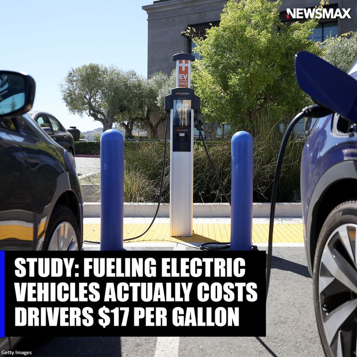 NEWSMAX tweet picture