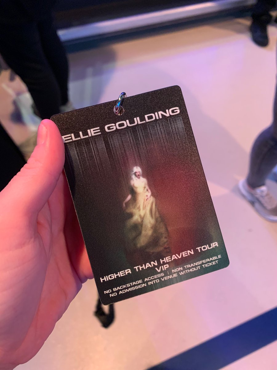 ariadnegoulding's tweet photo. Never had a lanyard before 🌞 #hthtour https://t.co/ltLgFCfzb1