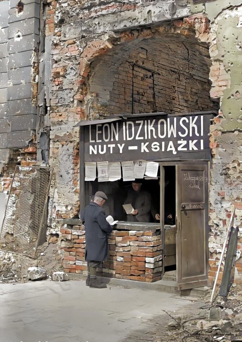 Wincenty Adam tweet media