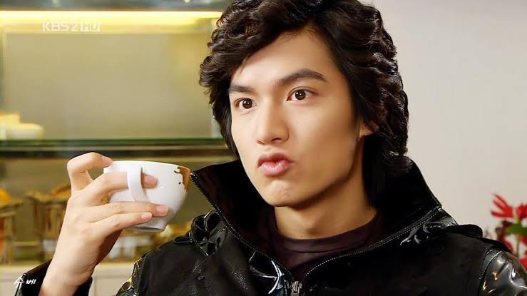 gamzeliminom's tweet image. He was born to be Gu Jun Pyo 😁🥰

#leeminho #actorleeminho #boysoverflowers