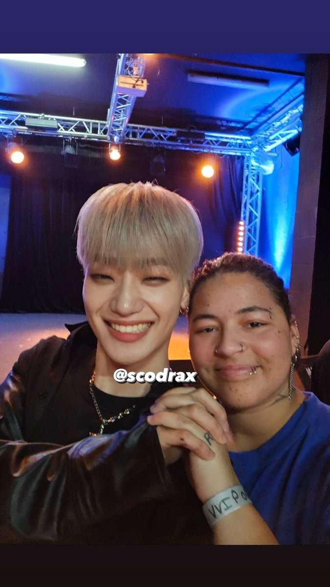 scodrax's tweet photo. ✨ [Thread] ✨ @LMN5_official 
Hier j’ai vu Luminous et je n’en reviens toujours pas 😭 Merci Luminous pour ce concert de folie, c’était incroyable 😭
Je suis fière de vous, je vous aimes 💙💙💙💙 Merci aussi pour ces moments inoubliables +++
#LuminousinParis #LuminousEuropeTour https://t.co/NxRlC8WZ1b