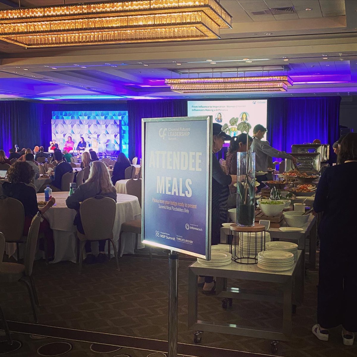 Channel_Expo's tweet photo. Lunch and the keynotes have begun at Women’s Leadership Summit, in partnership with @AllianceofCW! Onstage right now are three outstanding Channel influencers talking about how they use their influence to make a difference for others. 

#ChannelLeadershipSummit #ChannelEvents https://t.co/qr8kknnIXL