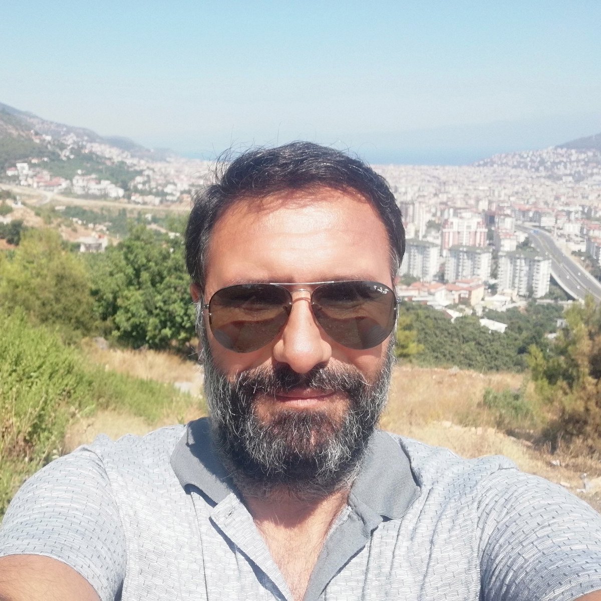 CumaBadi's tweet photo. #YeniProfilResmi https://t.co/Aoohs7eGAT