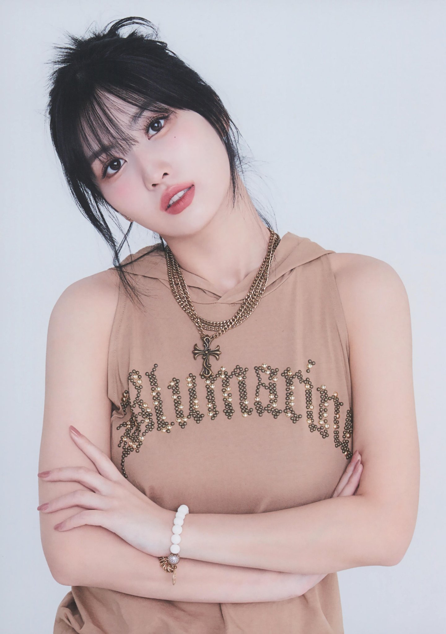 Amazon.co.jp: TWICE 公式ブランケット モモ 膝掛け : ホーム