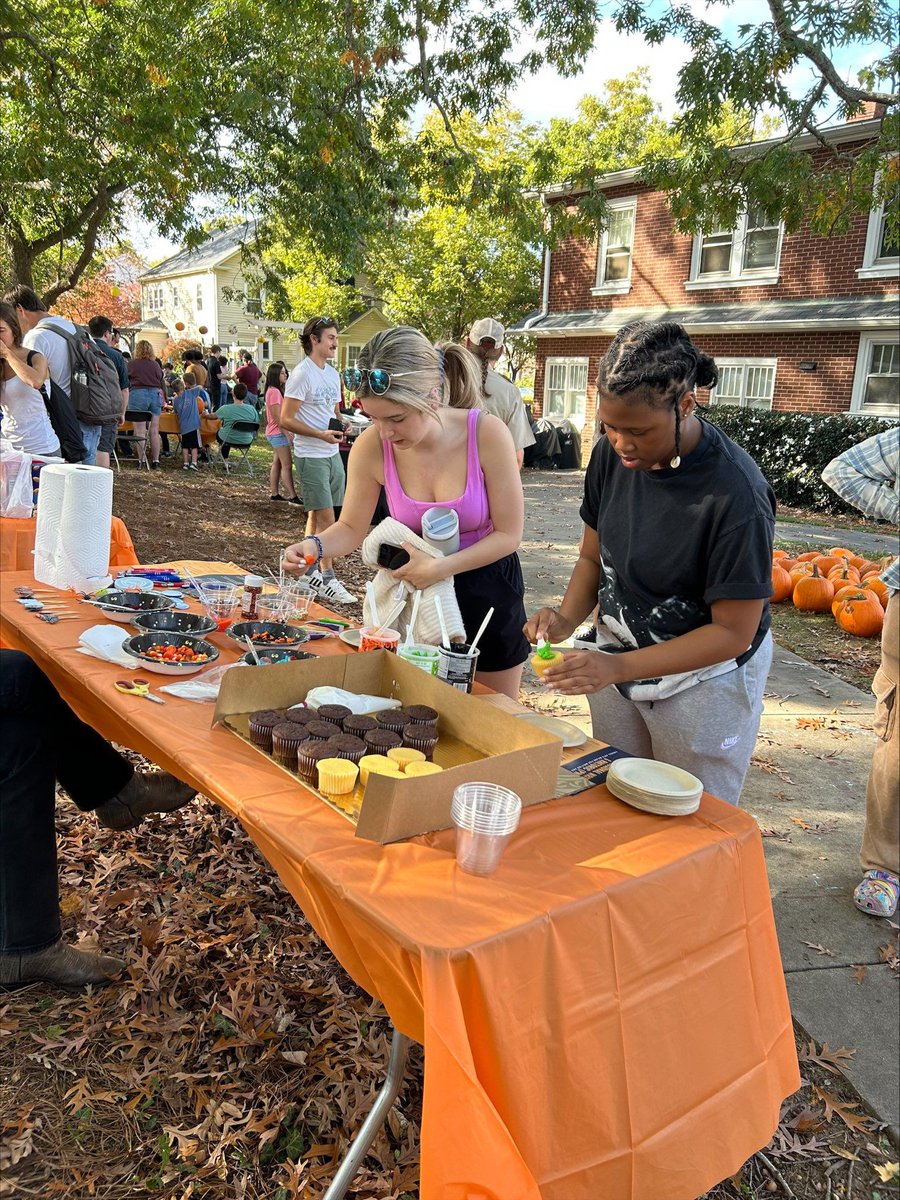 Elon PWR tweet media