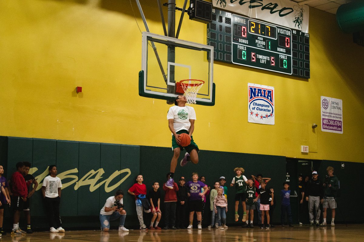 DroverAthletics's tweet photo. Jumping into ๐๐ข๐ ๐๐๐ข๐ ๐๐ก๐ ๐ช๐๐๐ like...
#DroverNation๐ x #Drover50th https://t.co/UUerURtV4V