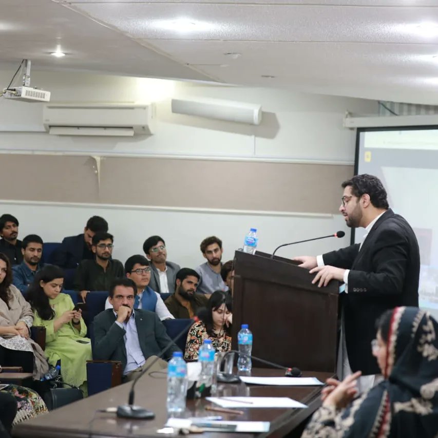 mahamughal_mja's tweet photo. Attended seminar on understanding  #israelpalestineconflict at #SPIRqau  Learned from @ovesanwar @rsilpak about violations, propaganda, and the need for research. Wrote my understandings as caption on Instagram/fb profile #qau  #StopGazaGenocide #FreePalestine #WarCrimesbyIsreal https://t.co/VkOjdmUwfQ