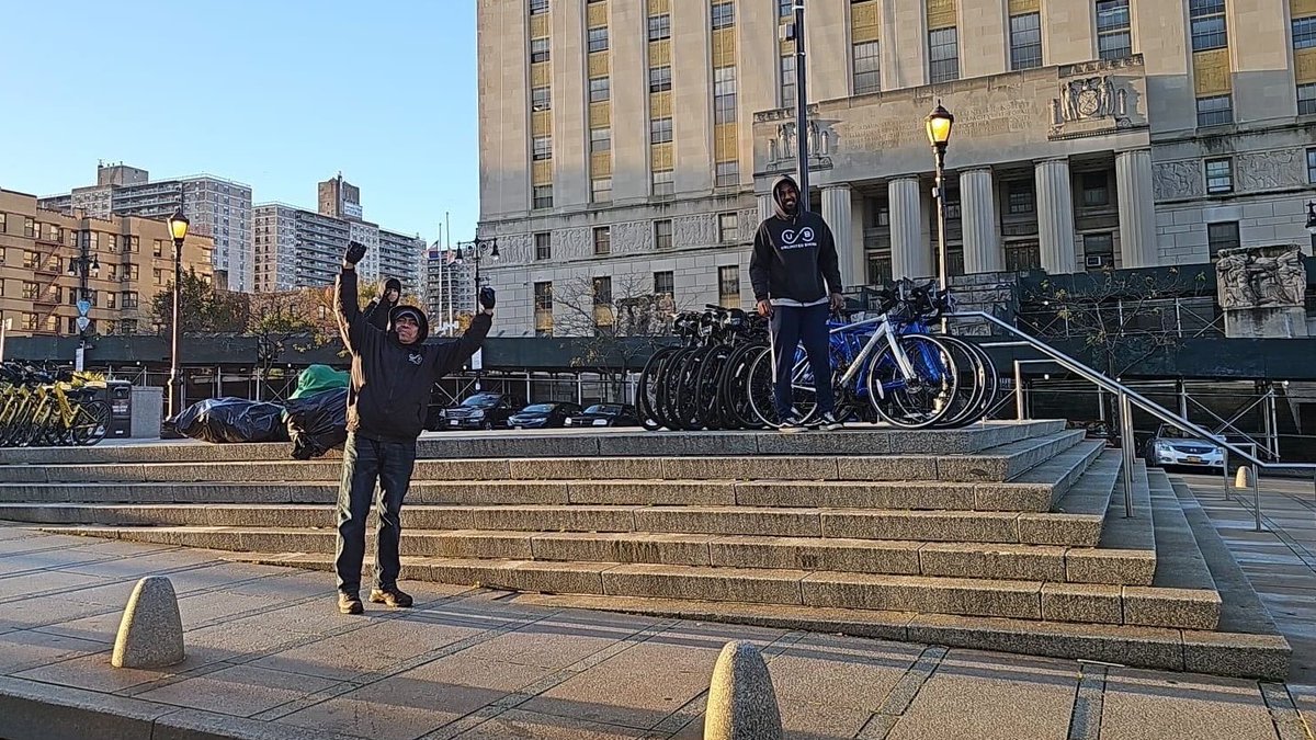 The 29th Annual Tour de Bronx [<a href="/TheBronxTourism/">The Bronx Tourism</a>] was a great success! As the official bike rental partner, we provided more than 120 bike rentals. With a 10-mile family friendly route, a 25-mile route, as well as the 40 mile route, there was a ride for cyclists of event level!