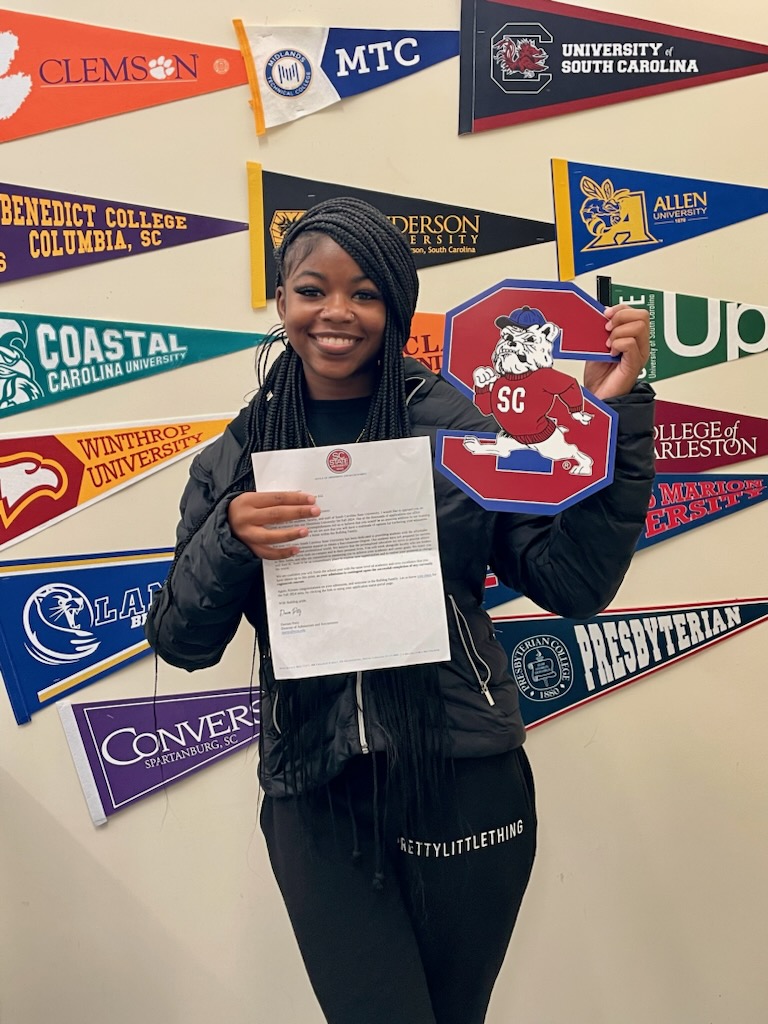 Congratulations and success wishes Kirsten <a href="/RNECavaliers/">Richland Northeast HS</a> <a href="/BenedictEDU/">Benedict College</a> #TheBESTofBC and <a href="/SCSTATE1896/">SC State University</a>! Kirsten is an active member of GEAR-UP, student government and <a href="/Cavplex/">Cavplex</a>. She’s definitely
#PurposeDrivenFutureReady <a href="/RichlandTwo/">Richland School District Two</a>!