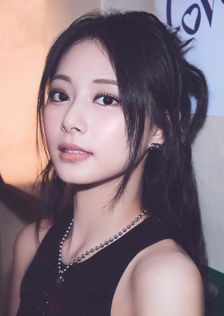 twiceツウィセット TWICE ツウィ✳︎4点セット - メルカリ
