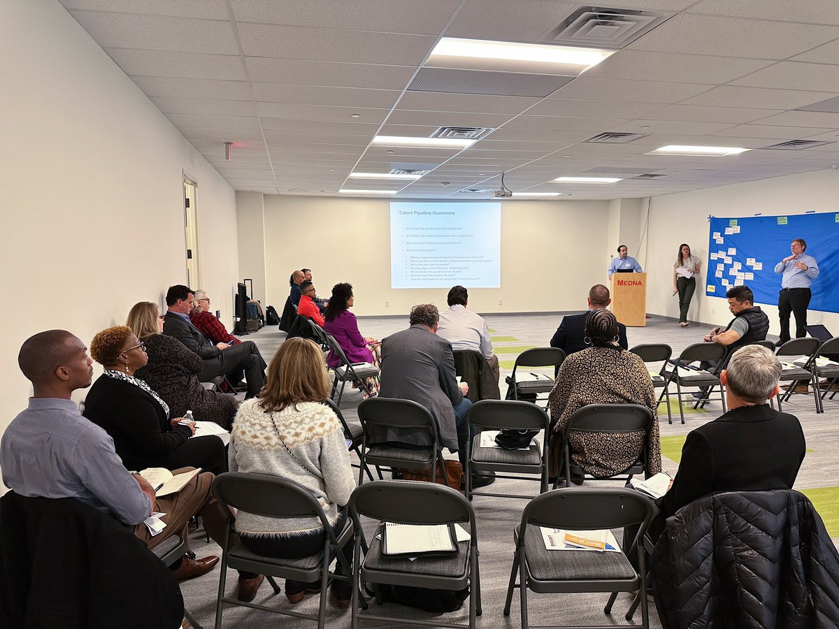 MEDNAScientific's tweet photo. MEDNA Scientific is delighted to host BHIANT’s (Biotechnology &amp; Healthcare Industry Alliance of North Texas) quarterly meeting in the #MEDNA Expo. Fantastic discussions on career development &amp; capital investment initiatives in North Texas. #texas #biotechnology #healthcare https://t.co/NGzWJaRHRR