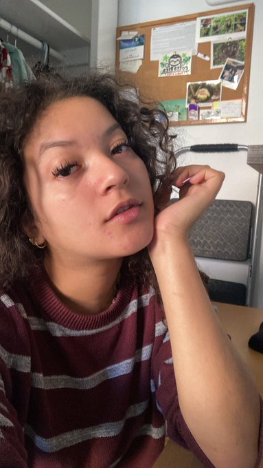 Fund your queens wake &amp; bake. https://t.co/lVJ26l3dd6