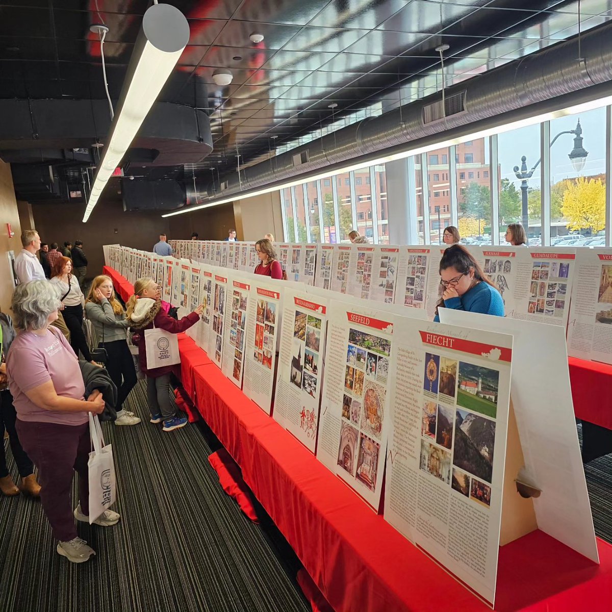 diospringfield's tweet photo. Did you know that the diocese has this Eucharistic Miracles display! Hundreds of people viewed them at our Eucharistic Congress on Saturday. If your parish would like to borrow any of them, contact us! 
#5000fed #Catholic #eucharist https://t.co/BYN7nKiF3G
