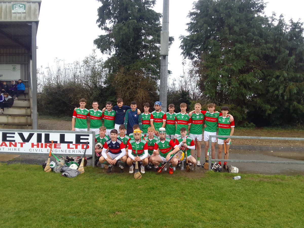 ShaneMu61026008's tweet photo. Finishing off the minors dis morning with the small ball shield final unfortunately going dwn by 3 points...there a very young team no doubt next year will bring a bit of silver wear for em..... delighted to have my own fella on the team #minor#wewillbebak #1unit #devoplment https://t.co/aB8Qmg9qlU