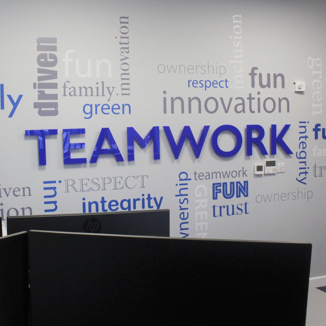 Rap_Interiors's tweet image. Feature walls can be the perfect solution to bring brand identity to your workspace, as well as emphasising company culture, ethos and values.

Be inspired by more of our recent projects by clicking the link here.👉 bit.ly/43Lzej7

#featurewalls
#featurewalldesign