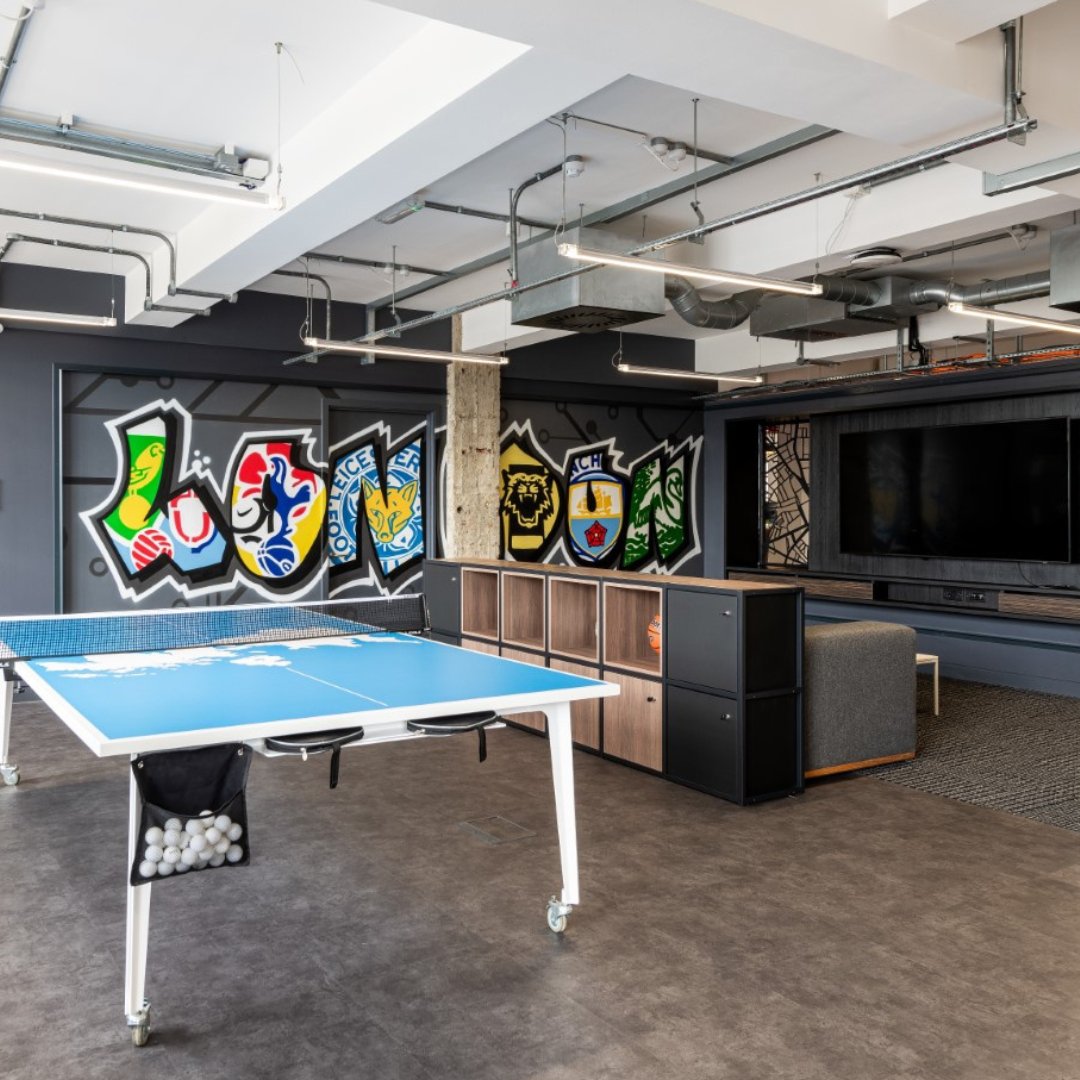 Rap_Interiors's tweet image. Feature walls can be the perfect solution to bring brand identity to your workspace, as well as emphasising company culture, ethos and values.

Be inspired by more of our recent projects by clicking the link here.👉 bit.ly/43Lzej7

#featurewalls
#featurewalldesign