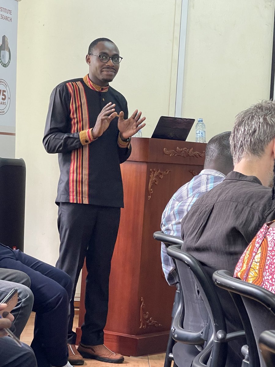 The confidence of telling us a story during your PhD defense is admirable! Congratulations my brother ⁦@Mwine_Kyarimpa⁩! So proud of you.