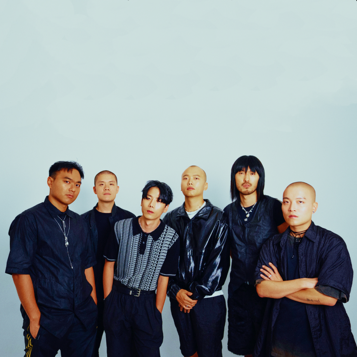 Spincoaster_2nd's tweet photo. 【NEWS】韓国サイケデリック・ロック・バンドYangbans、新作EP『New Moon』リリース

カリフォルニア州モハーベ砂漠からインスピレーションを受けて制作した一作 https://t.co/sf2jI5pFBs #Yangbans https://t.co/ZNsoW8XAoP