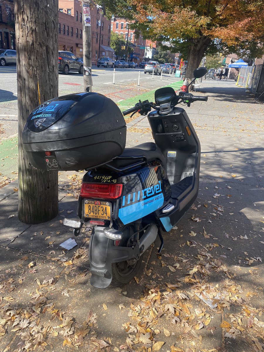 Bad Scooterists Hoboken tweet media